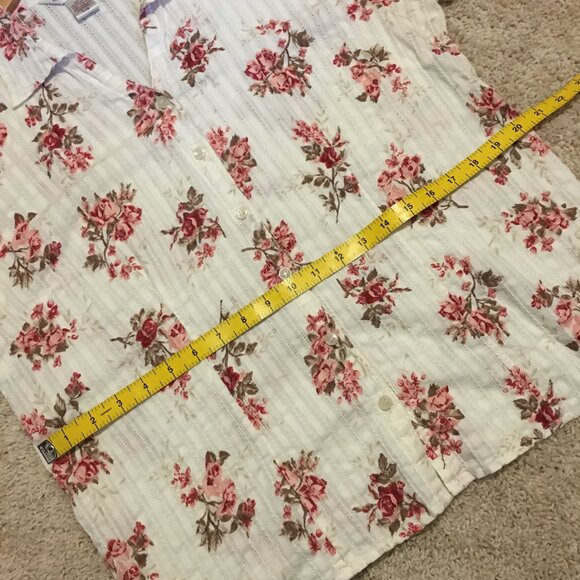 Northern Reflections White, Pink and Red Floral Cotton Button Down Dress… - Picture 13 of 16